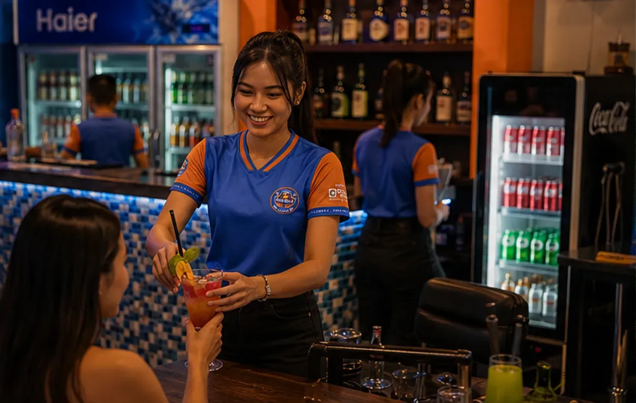 Papa John’s Golf & Sports Bar